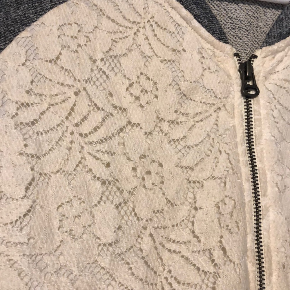 Light Jacket/Cardigan - Picture 6 of 7